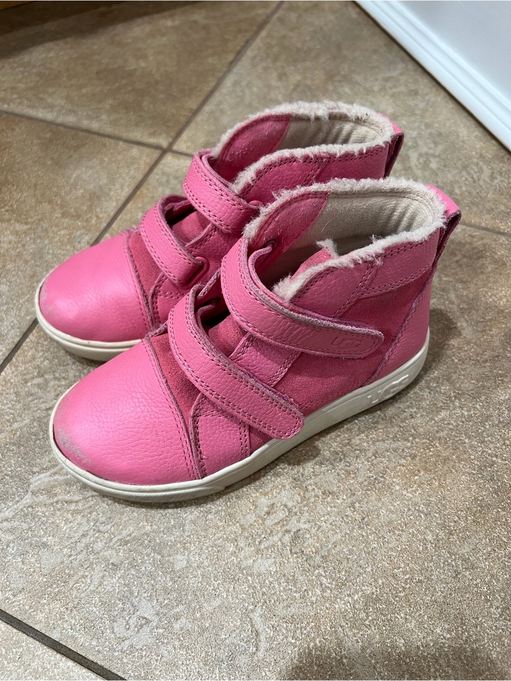 UGG Kids Pink High-Top Velcro Sneakers